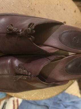 Women's Ariat Slip-On Mules in Deep Burgundy